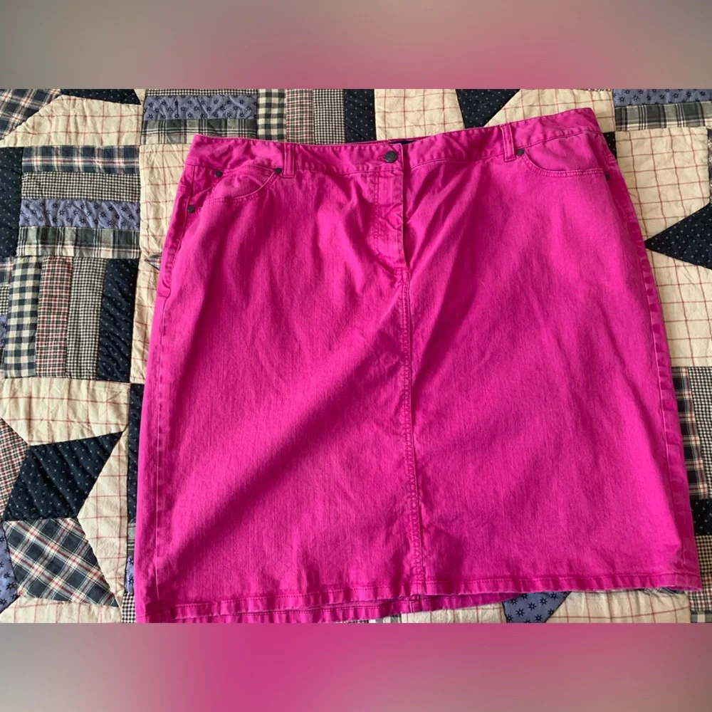 Talbots Vibrant Pink Denim Skirt - Picture 1 of 6